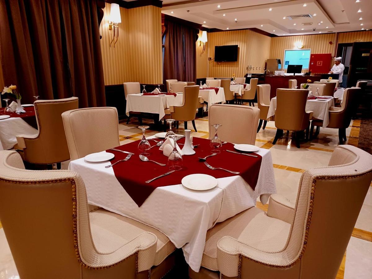 Royal Qatar Hotel Doha Exterior photo